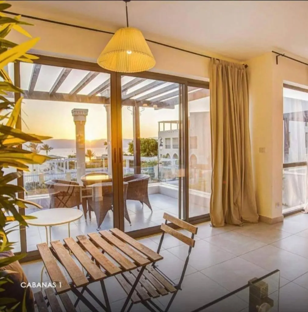 מלון עקבה Rose Beach Chalet 0*,  ירדן